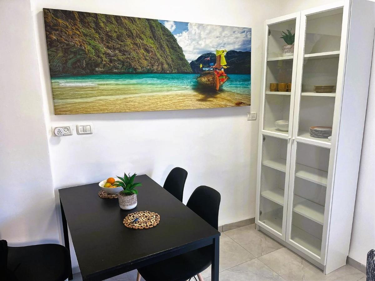 A Cozy 2bdrm In Wadi-nisnas דירה
