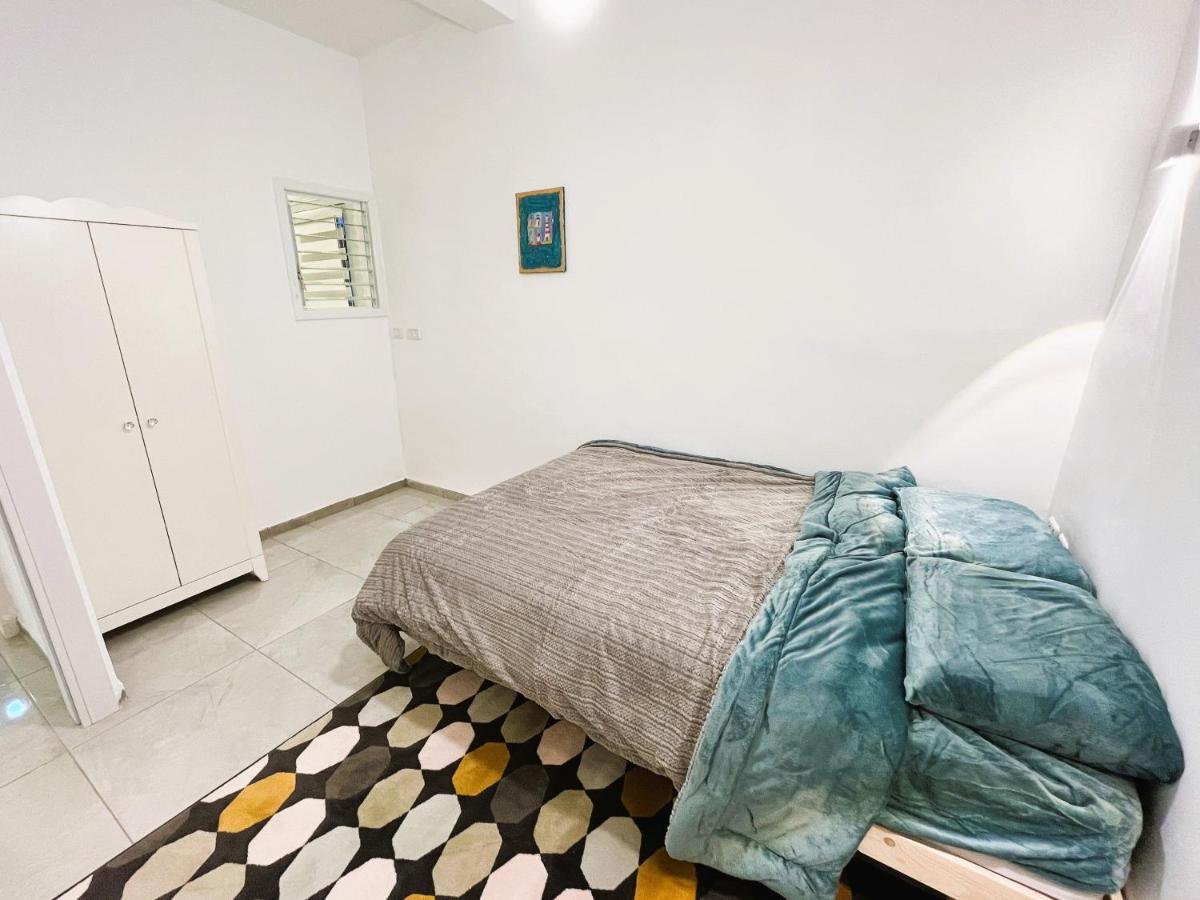 דירה A Cozy 2bdrm In Wadi-nisnas *